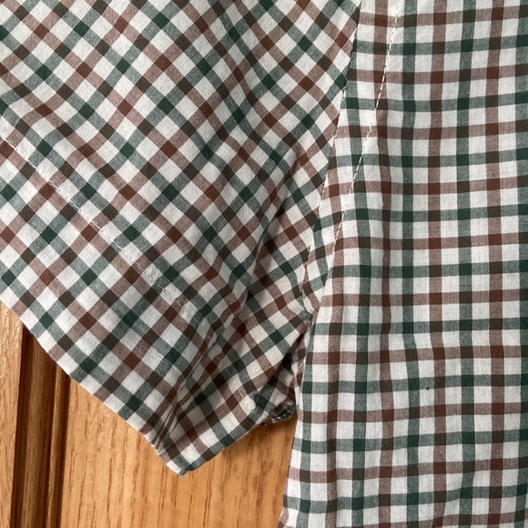 WESC shirt - Picture 3 of 4